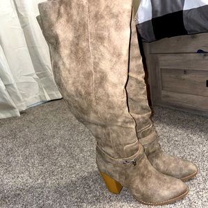 Women’s High Heel Boots